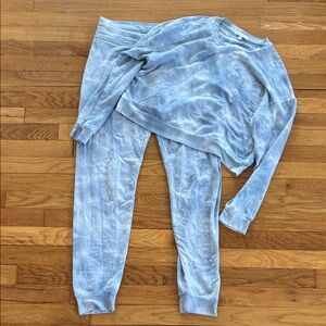 Beyond Yoga Lounge Set Medium Modal Joggers Sweatshirt Blue White Tie Dye Soft